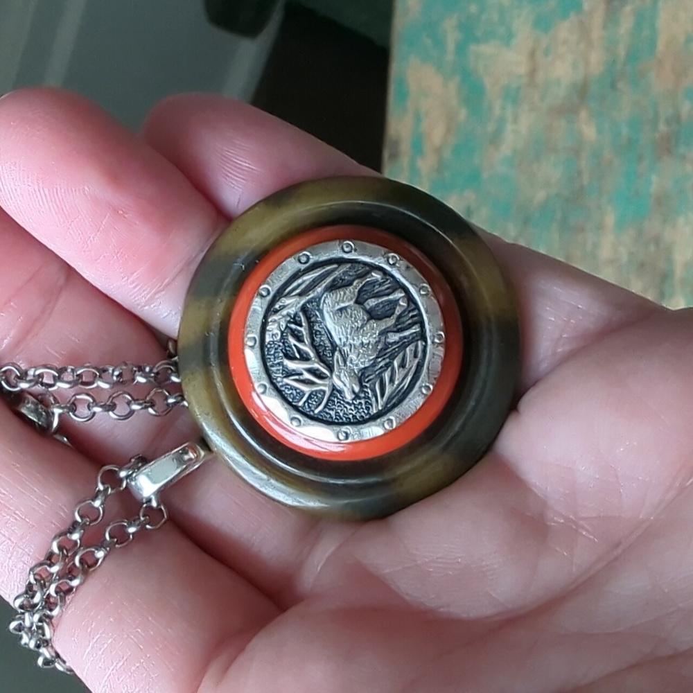 WHIMSY HOUSE I NWT Upcycled Silver Vintage Button Nature Elk Pendant Necklace